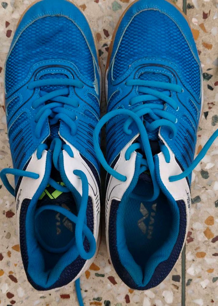Nivia Blue Athletic Shoes
