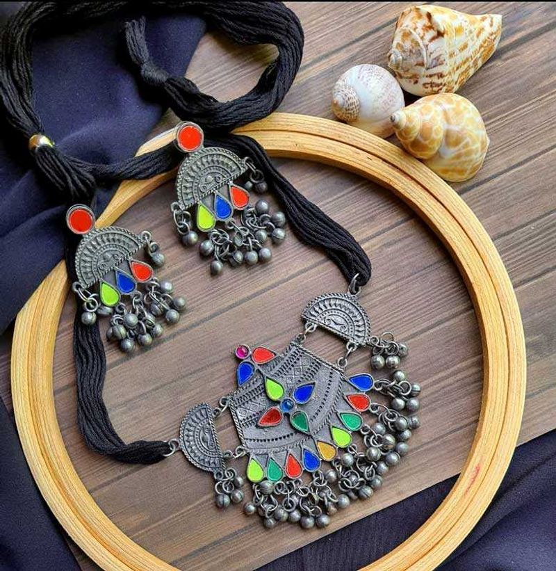 Used - Necklace &amp; Earring Set