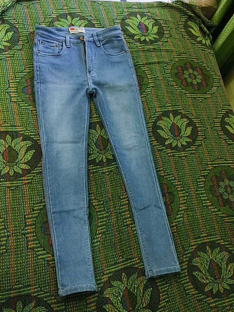 Levi's Jeans - Light Wash Denim