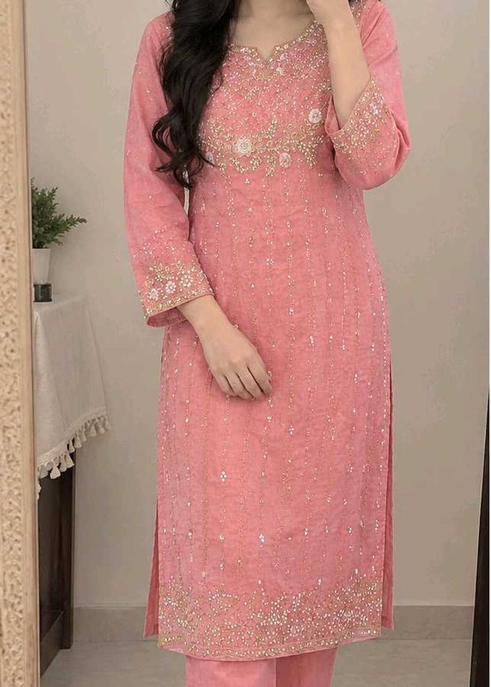 Beautiful Embellished Peach Kurta Set