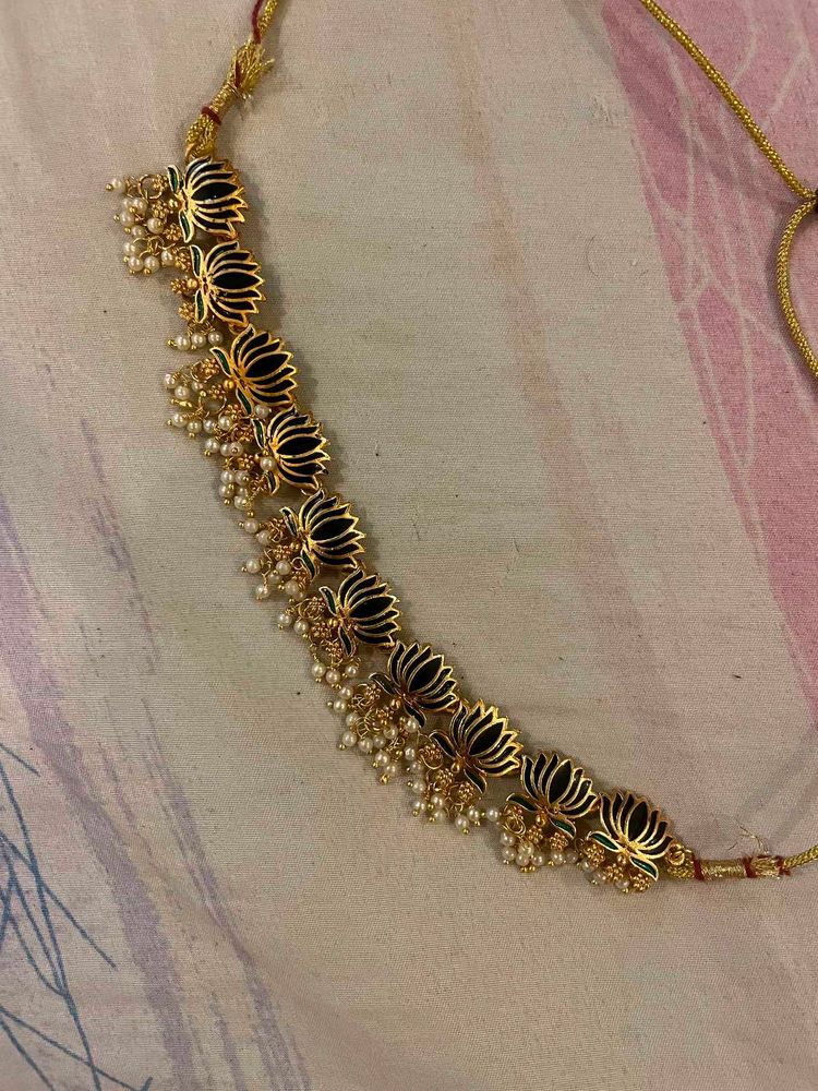 Elegant Lotus Pendant Necklace