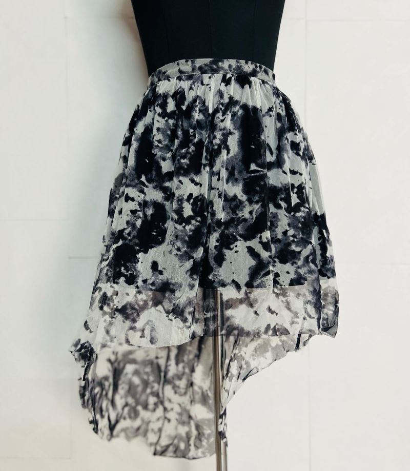 Abstract Print High-Low Skirt