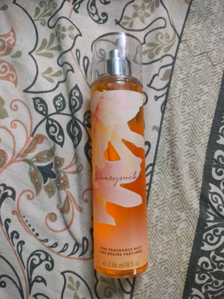 Bath And Body Works Honeysuckle Mist
