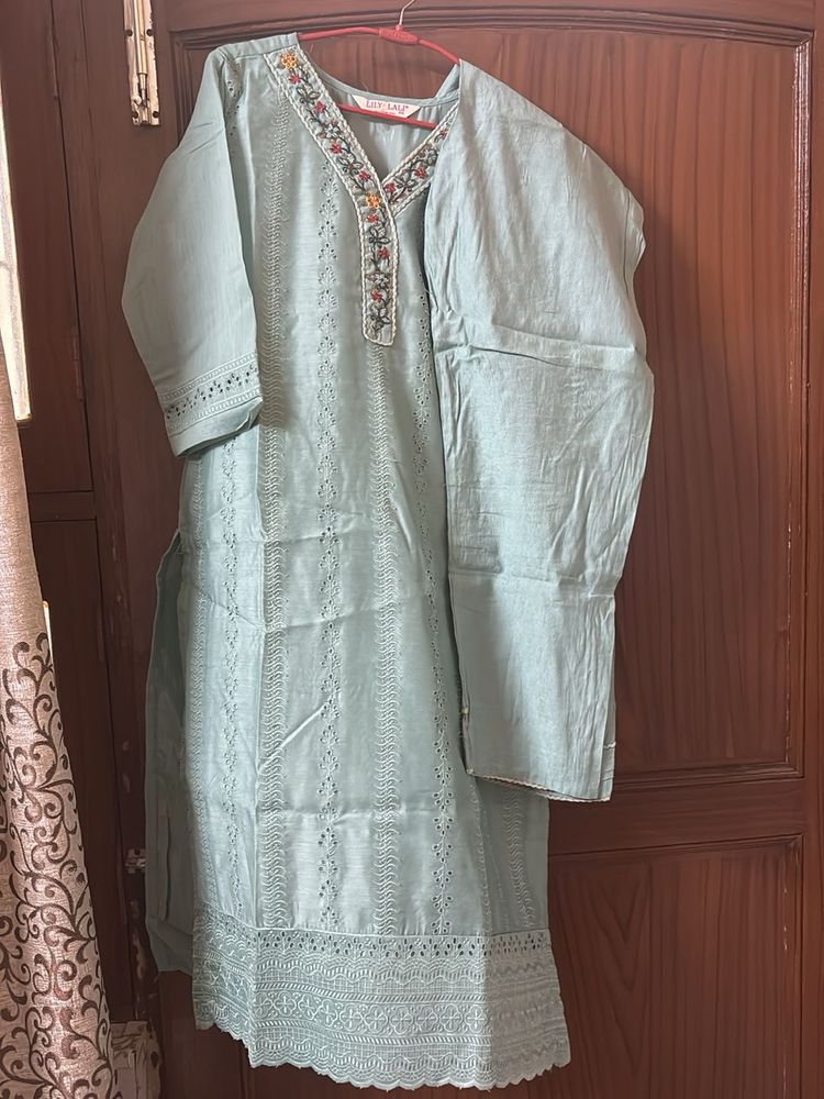 Elegant Embroidered Kurta Set