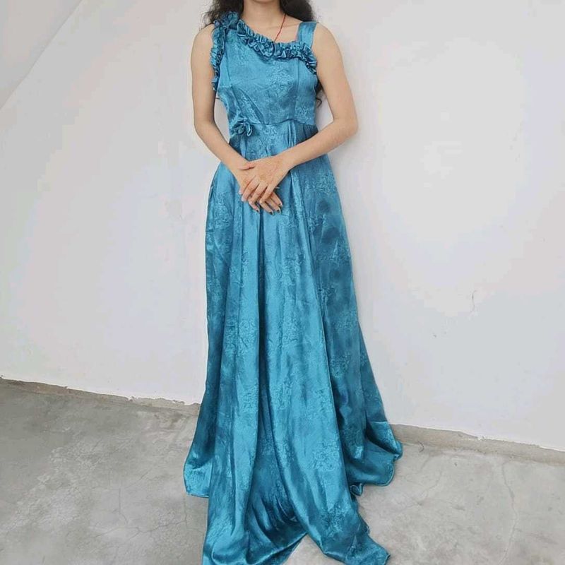 Party Wear Long Dress..30-32 tk ko