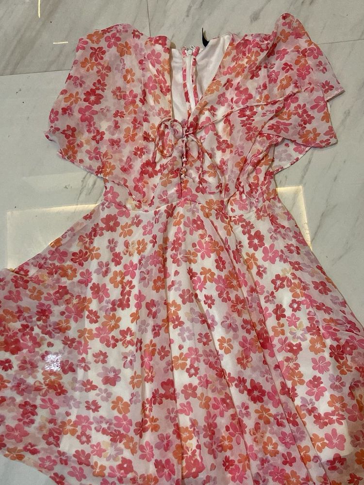 Charming Floral Print Midi Dress