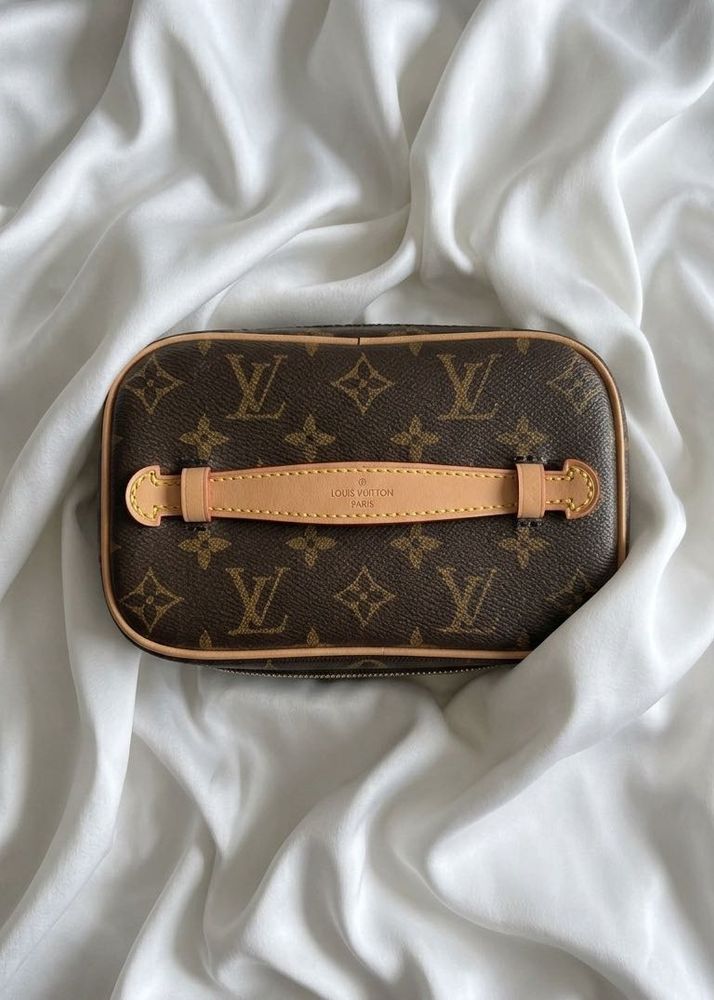Louis Vuitton Monogram Vanity