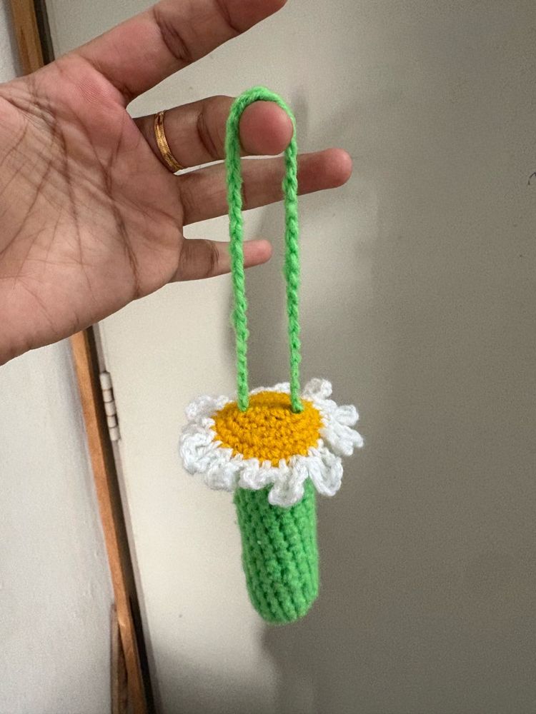 Daisy LipBalm Holder | Handmade Crochet