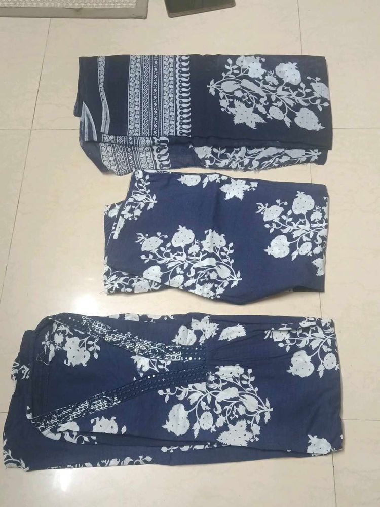 Blue Floral Printed Kurta Set