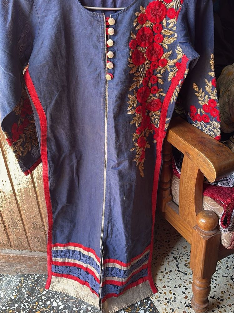 Embroidered Kurta with Button Detail