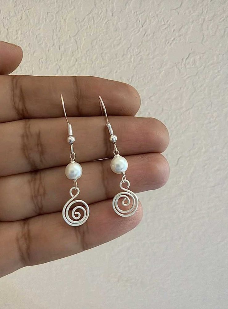 Elegant Pearl &amp; Swirl Drop Earrings