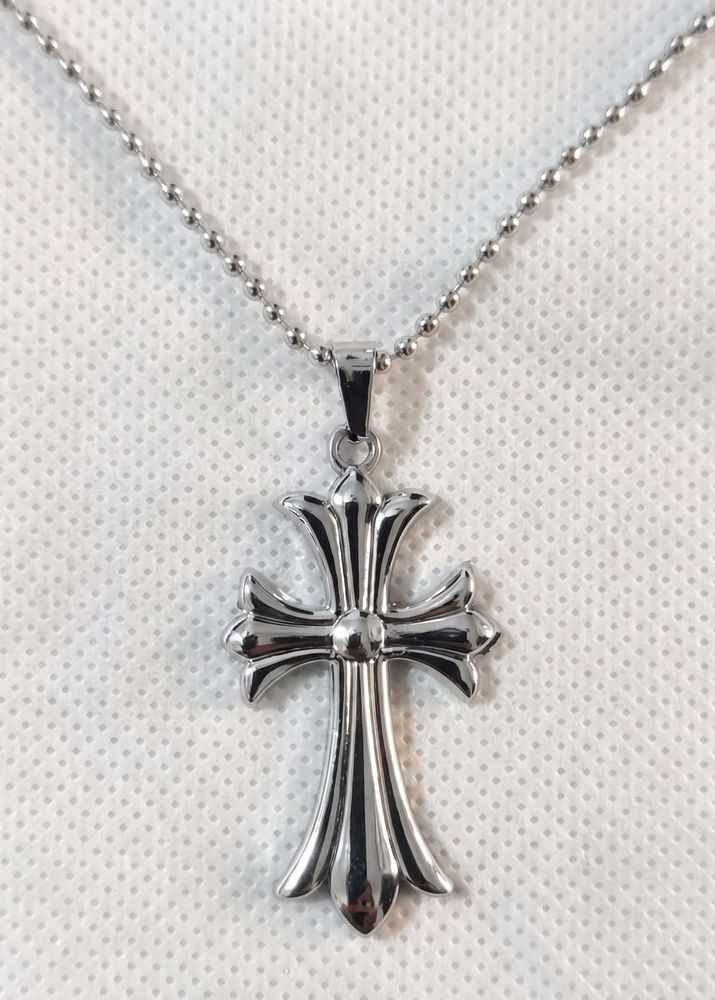 Ch Pendant
