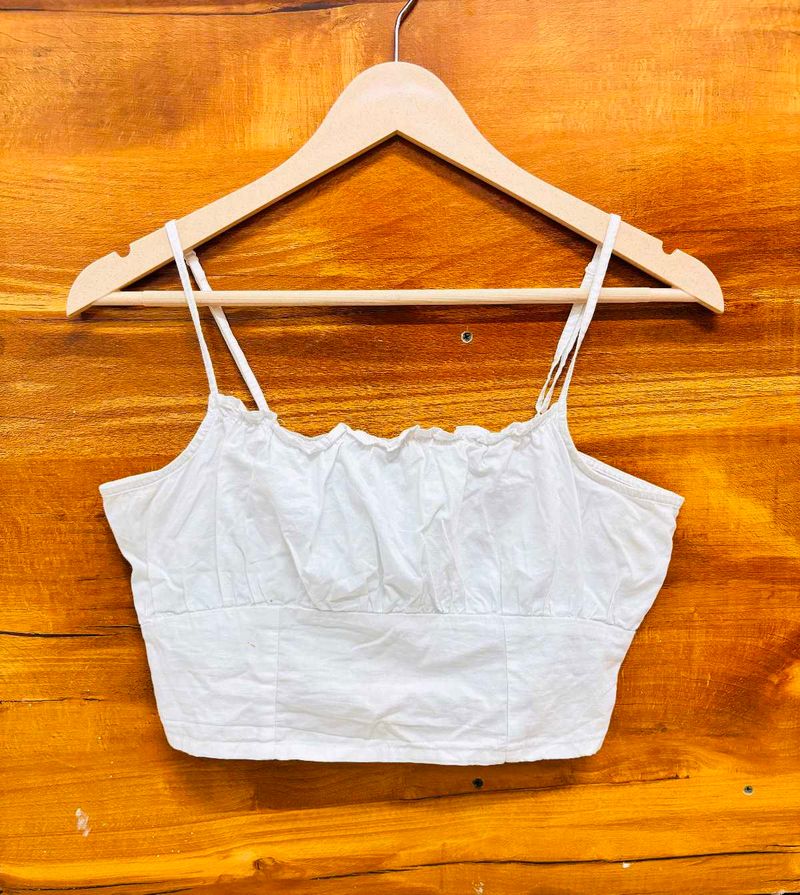 H&amp;M White Ruffled Crop Top