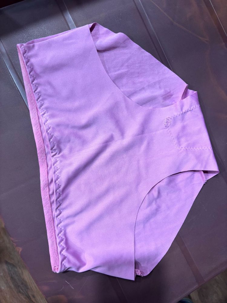 seamless panty like new