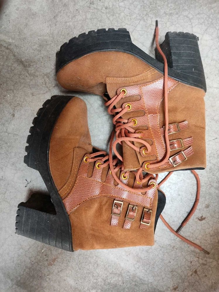 Stylish Brown Ankle Boots