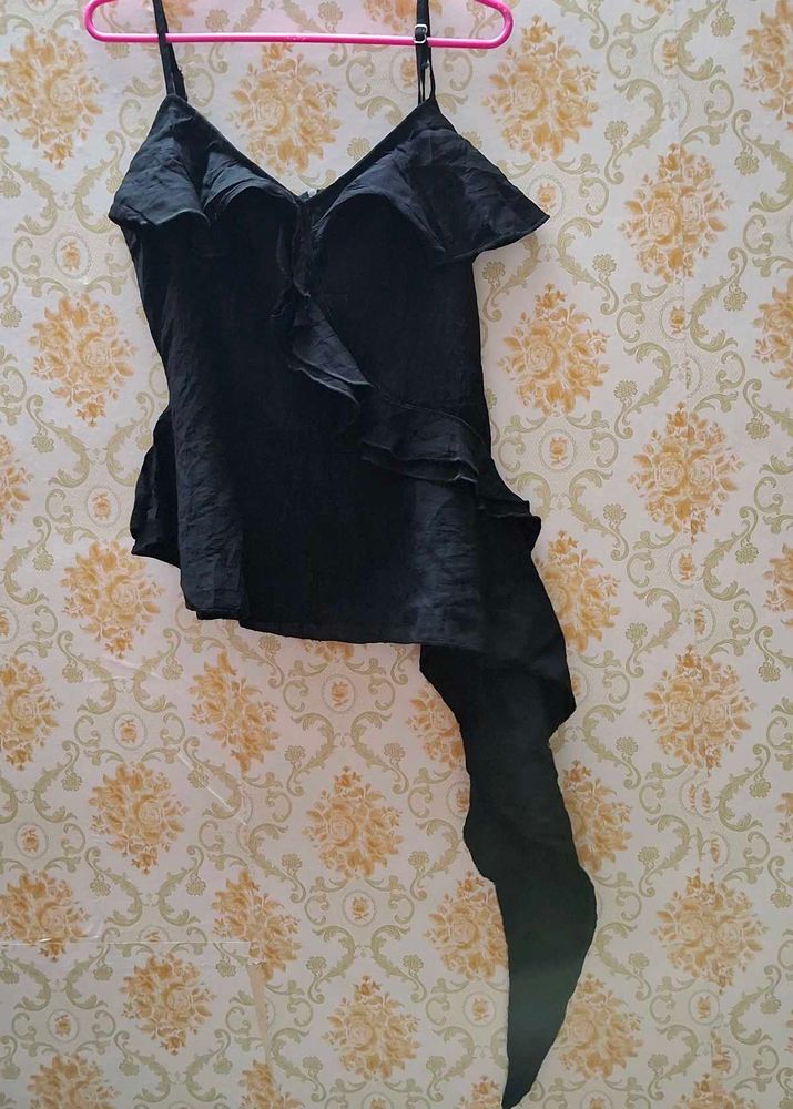 Chic Black Ruffle Spaghetti Strap Top