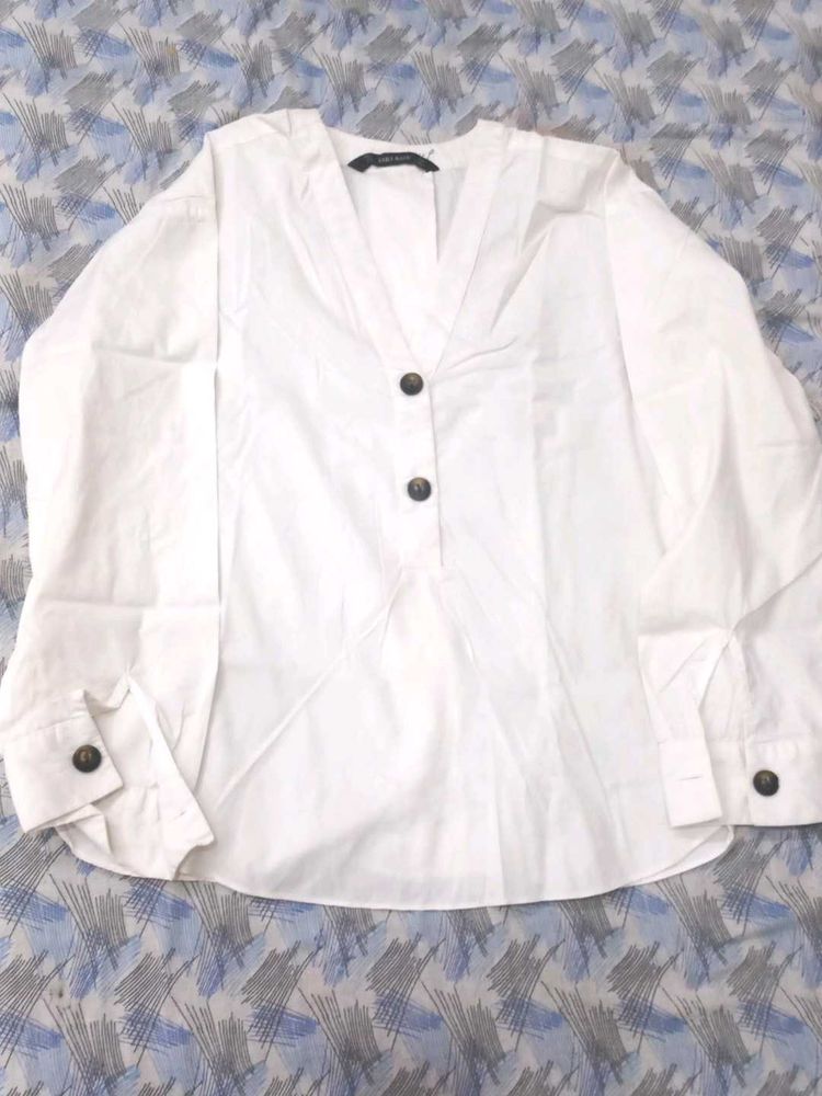 Classic White V-Neck Button-Up Top