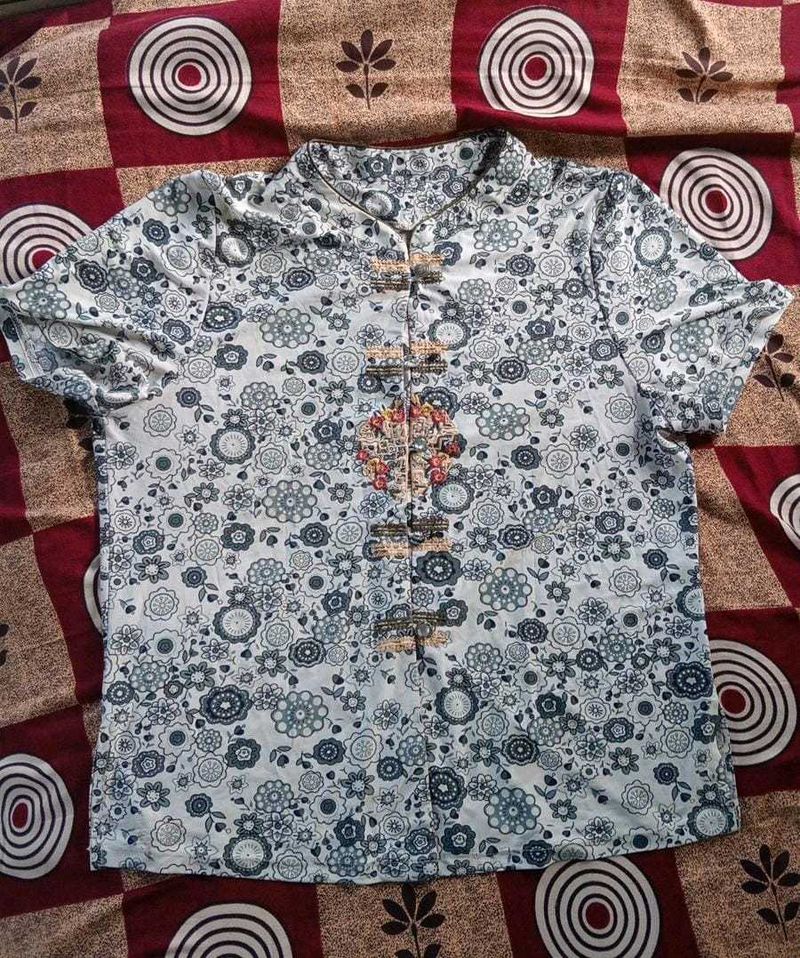 Floral Print Mandarin Neck Top