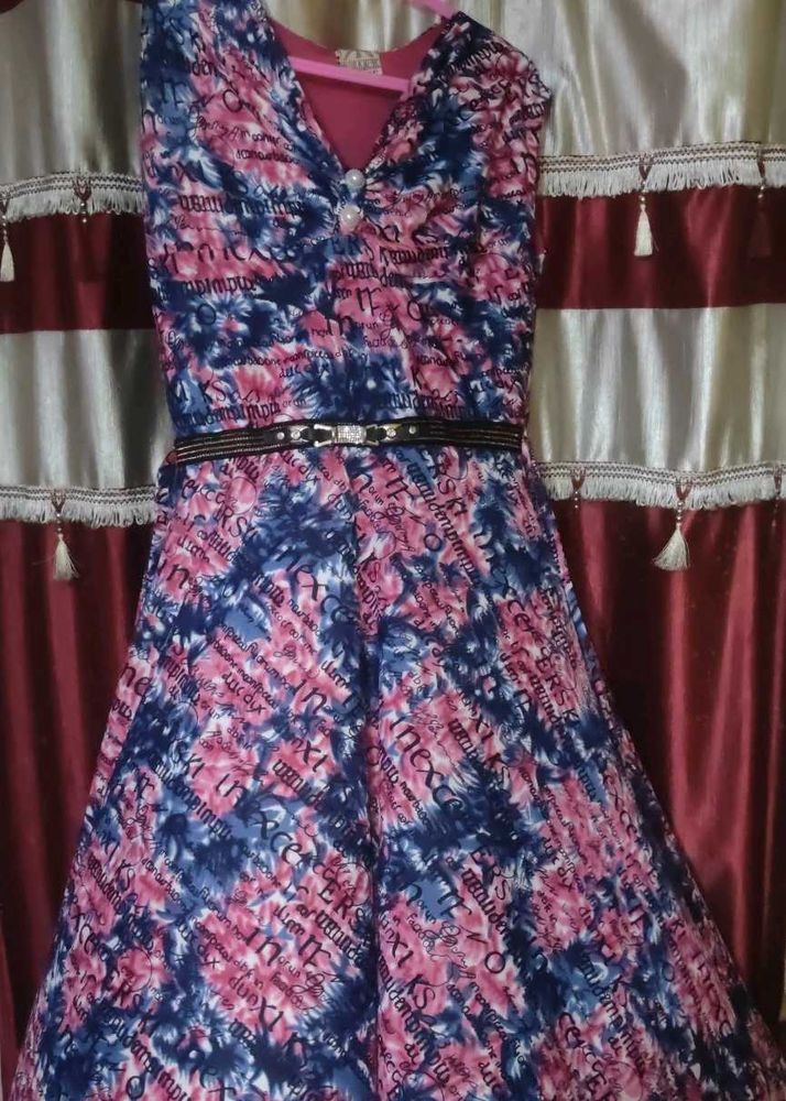 V-Neck Floral Print Dress with Belt