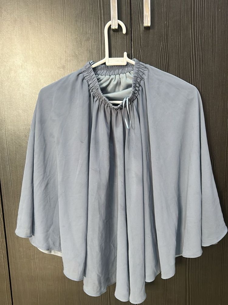 Flowy grey skirt