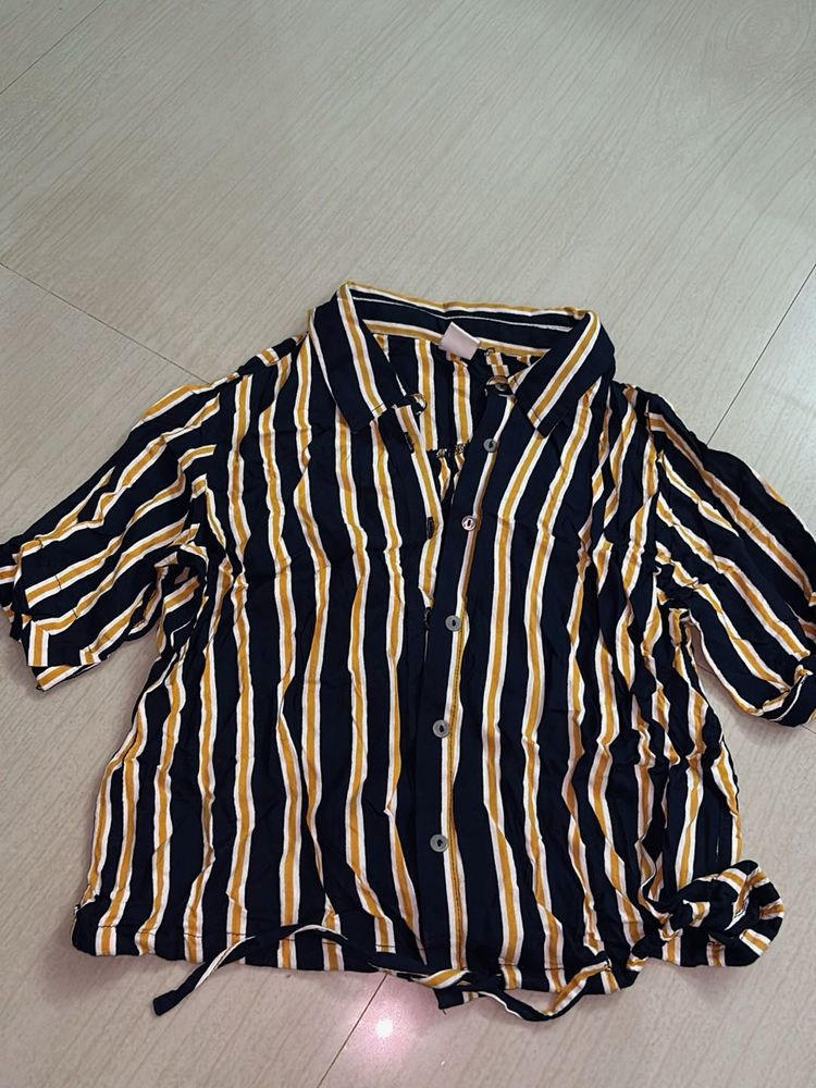 crop shirt
