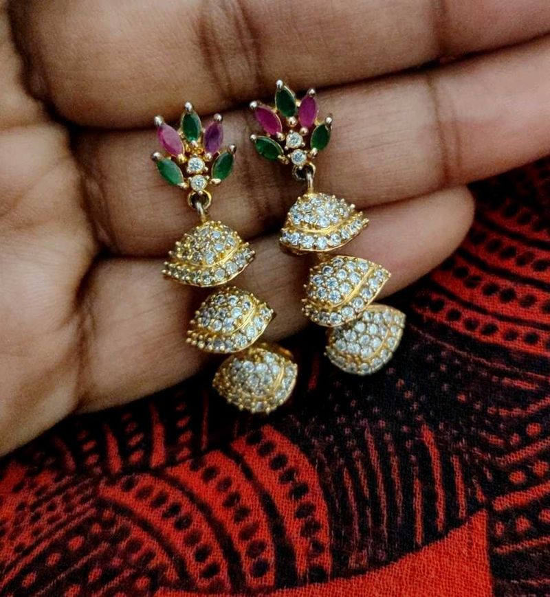 Gold colour coated Jhumka Earrings
