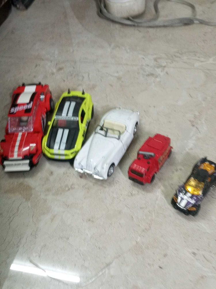 Toy Car Set non hotwheels eachb 300 lego -700