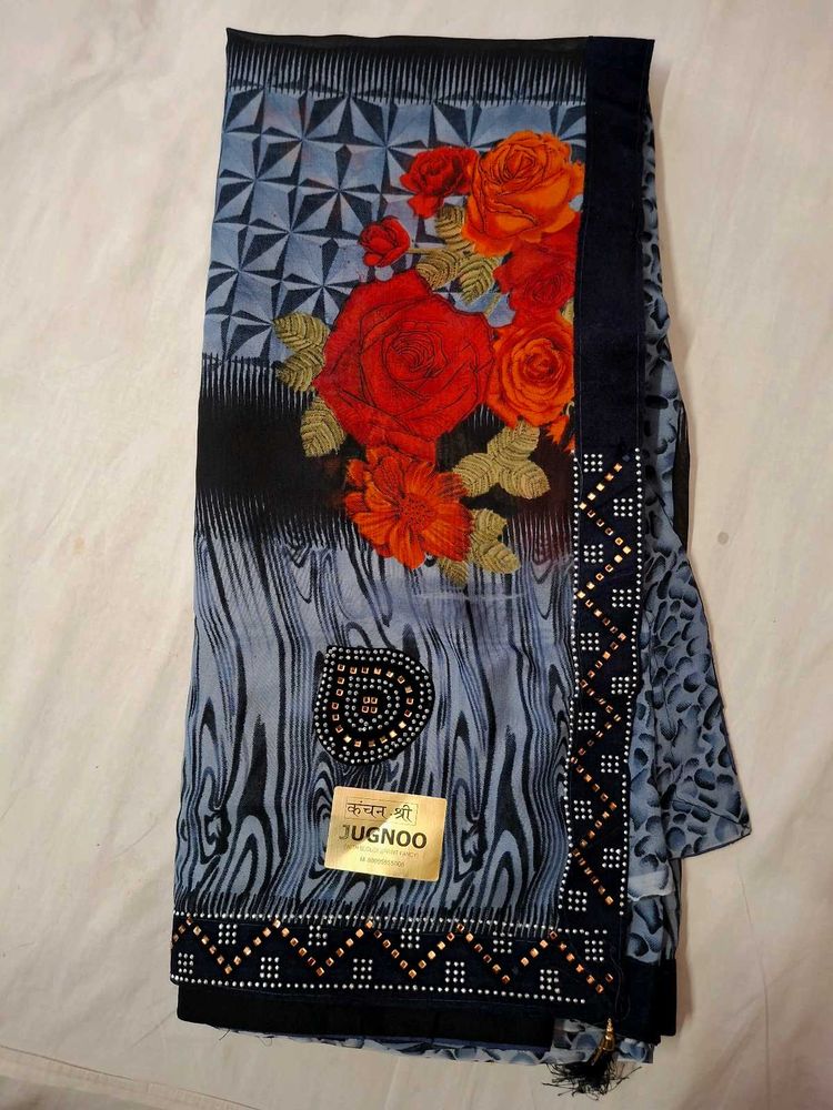 Elegant Rose Print Saree