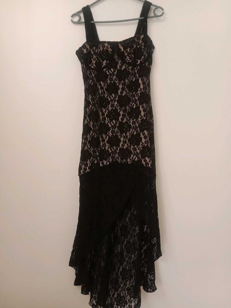 Elegant Black Lace Dress