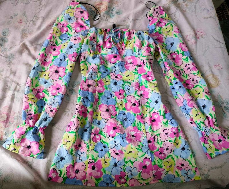 Floral Print Square Neck Dress