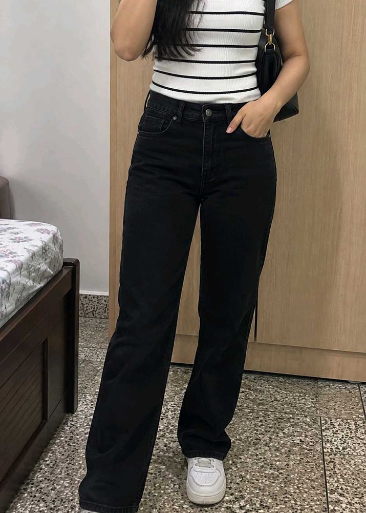 Classic Black Straight fit Jeans