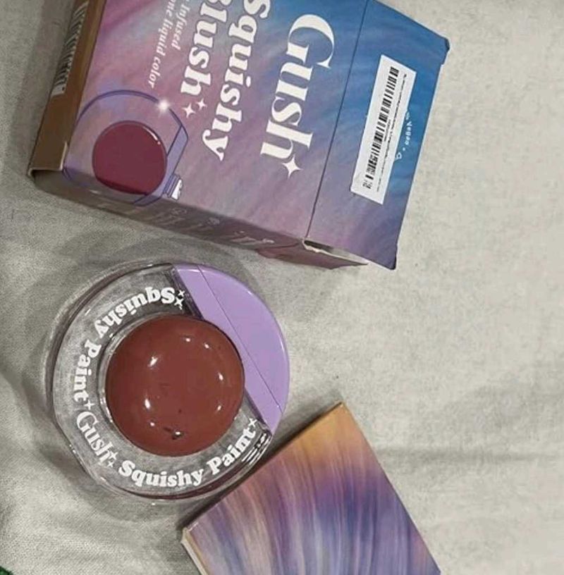 Gush beauty squeezy blush Pop Peach