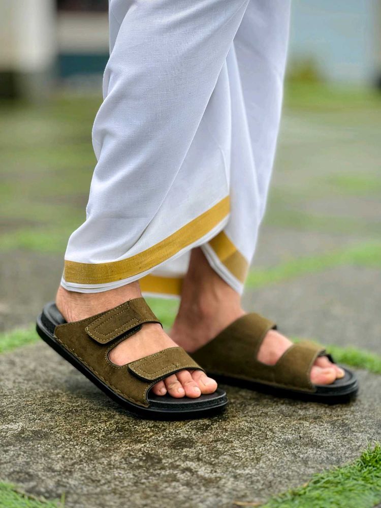 Sandal