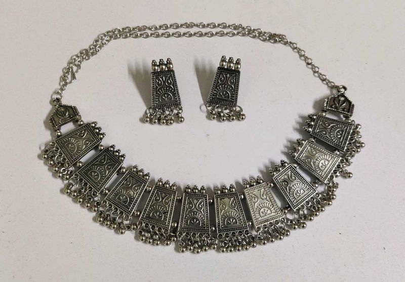 Oxidised Silver Necklace and Earring Set