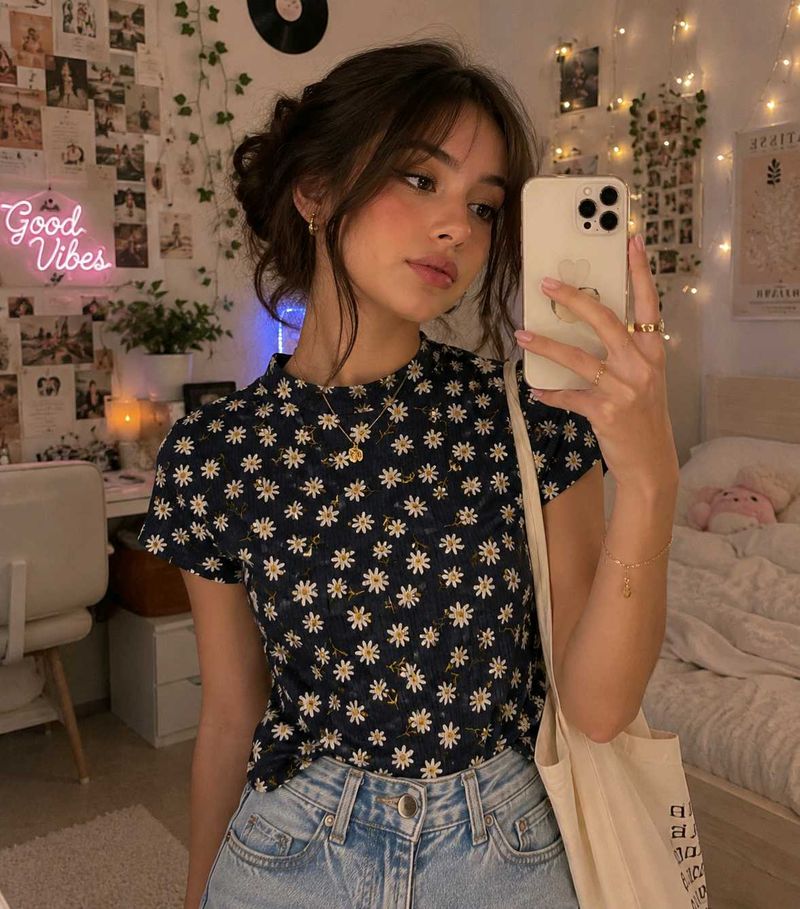 new korean black pintrety top