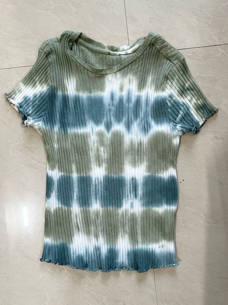 Preppy Tie-dye top