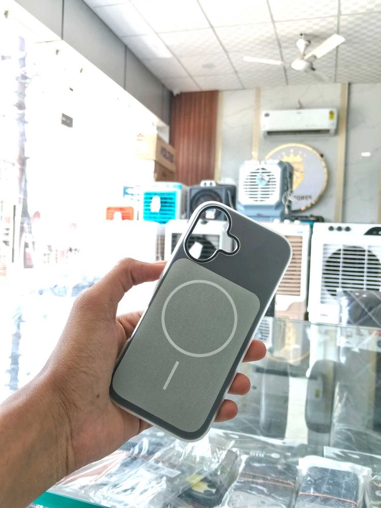 iPhone 17 premium Phone Case