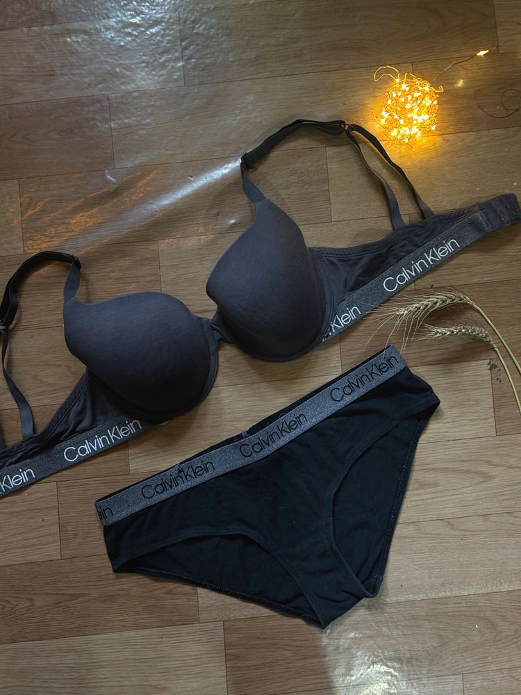 Calvin Klein set