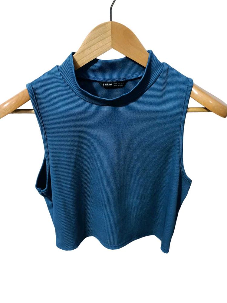 Shein Blue Mock Neck Sleeveless Crop Top Large