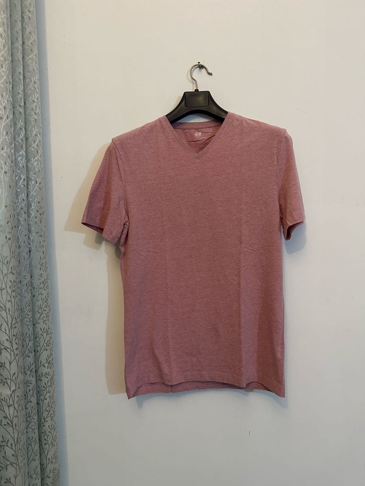 Men's H&amp;M V-Neck T-Shirt 🇩🇪