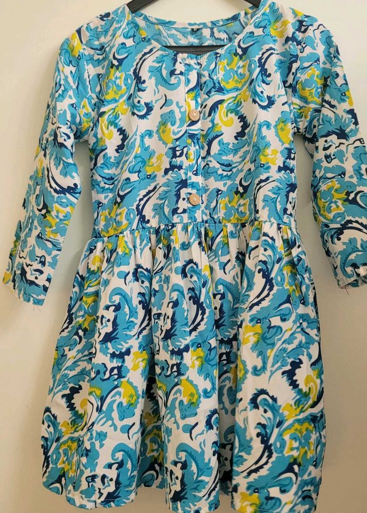Girls Blue &amp; White Print Dress