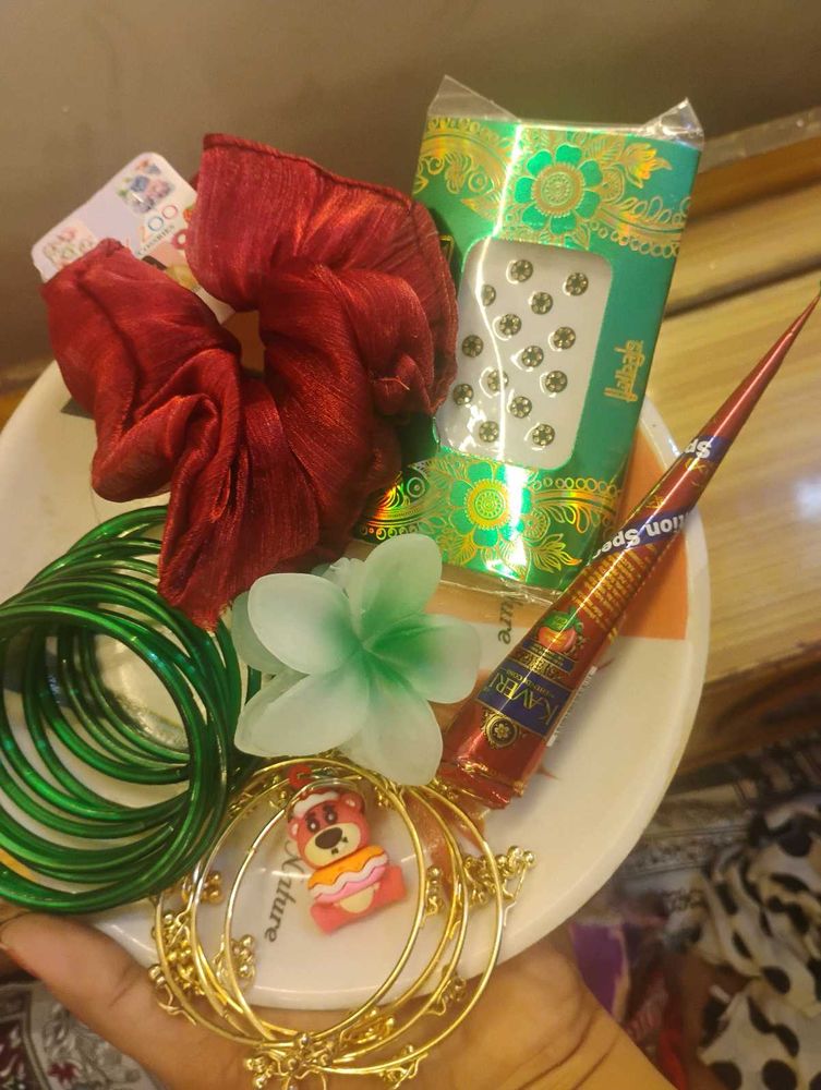 Ethnic Jewelry &amp; Hair Accessory Set
