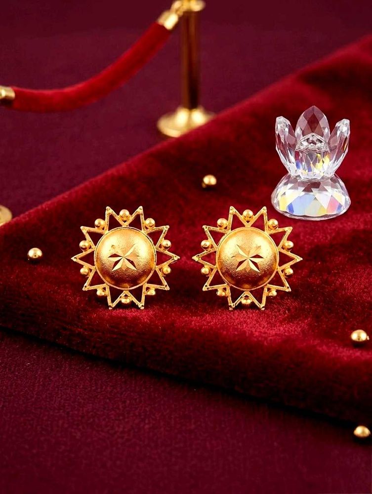 Gold plate Starburst earring