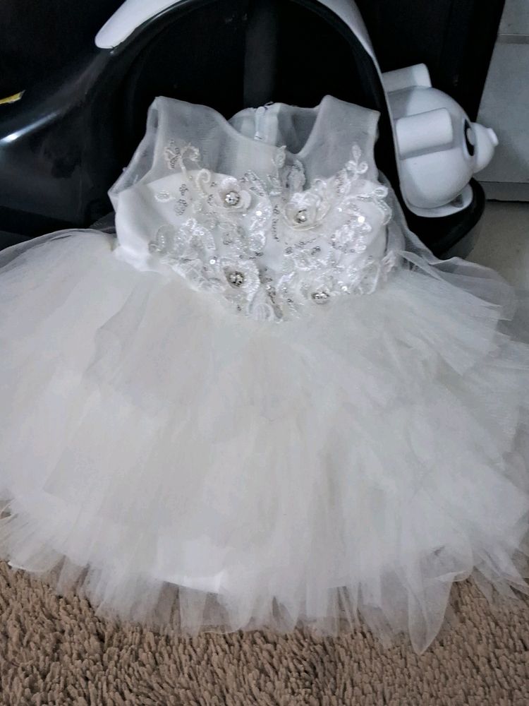 New White Froke