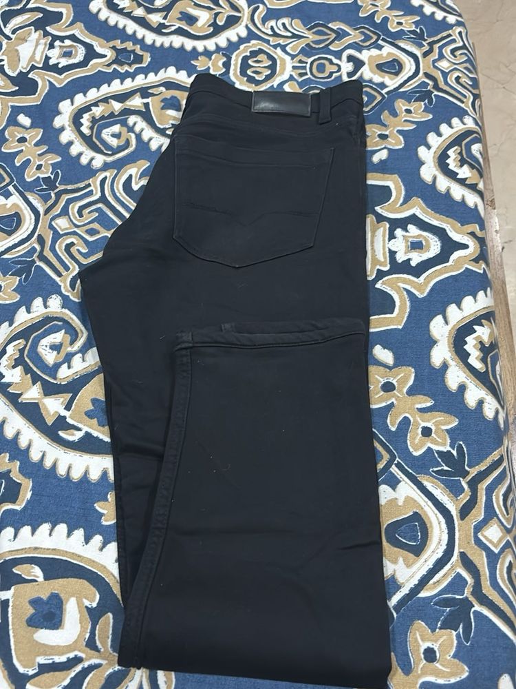 Octave Black Jeans