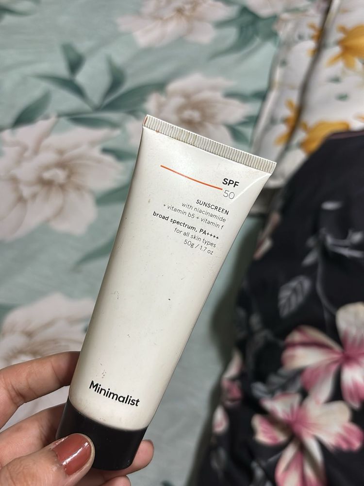 Minimalist Sunscreen SPF 50