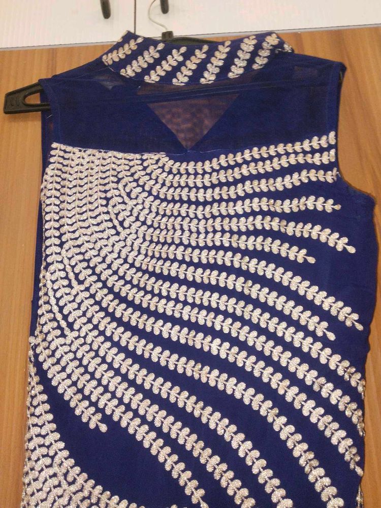 Elegant Blue Embroidered Kurta Set