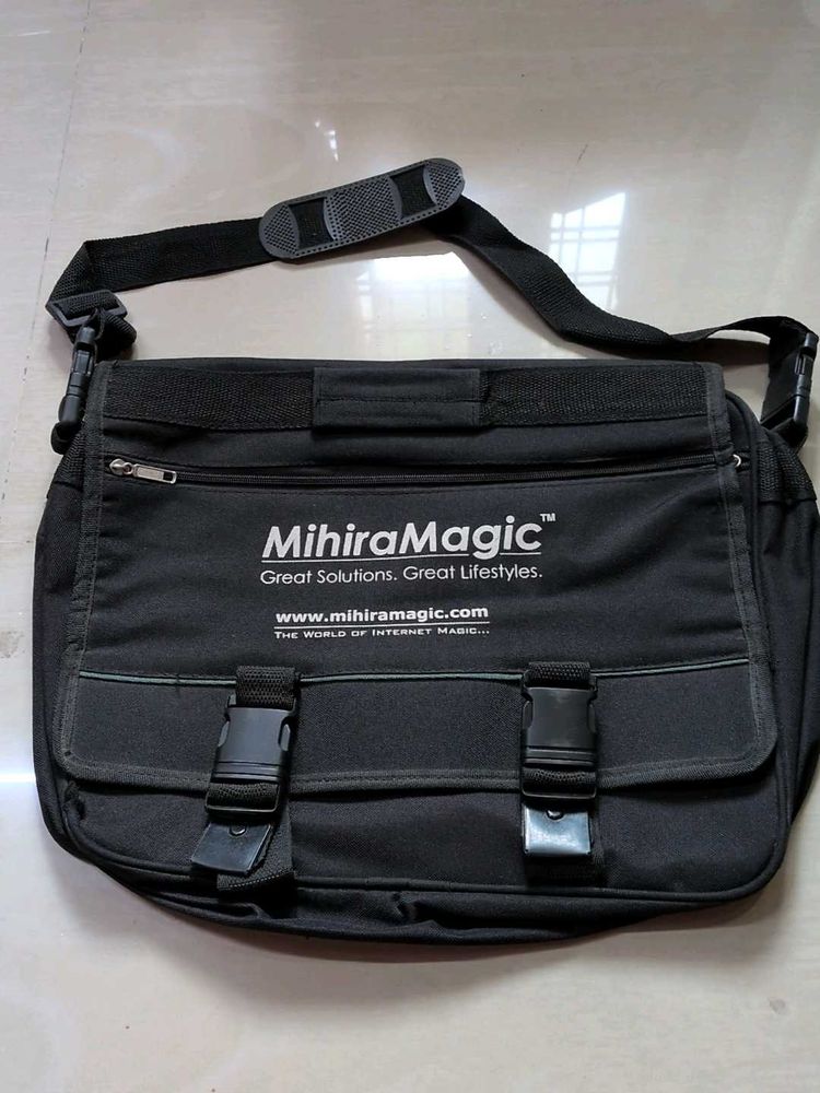Black MihiraMagic Messenger Bag