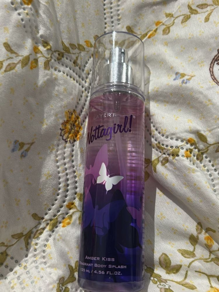 Wattagirl! Amber Kiss Fragrant Body Splash