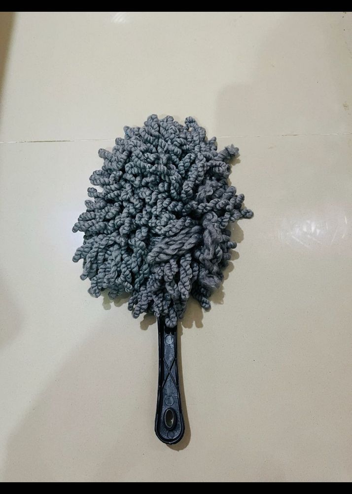 Gray Duster Brush new wdt tag